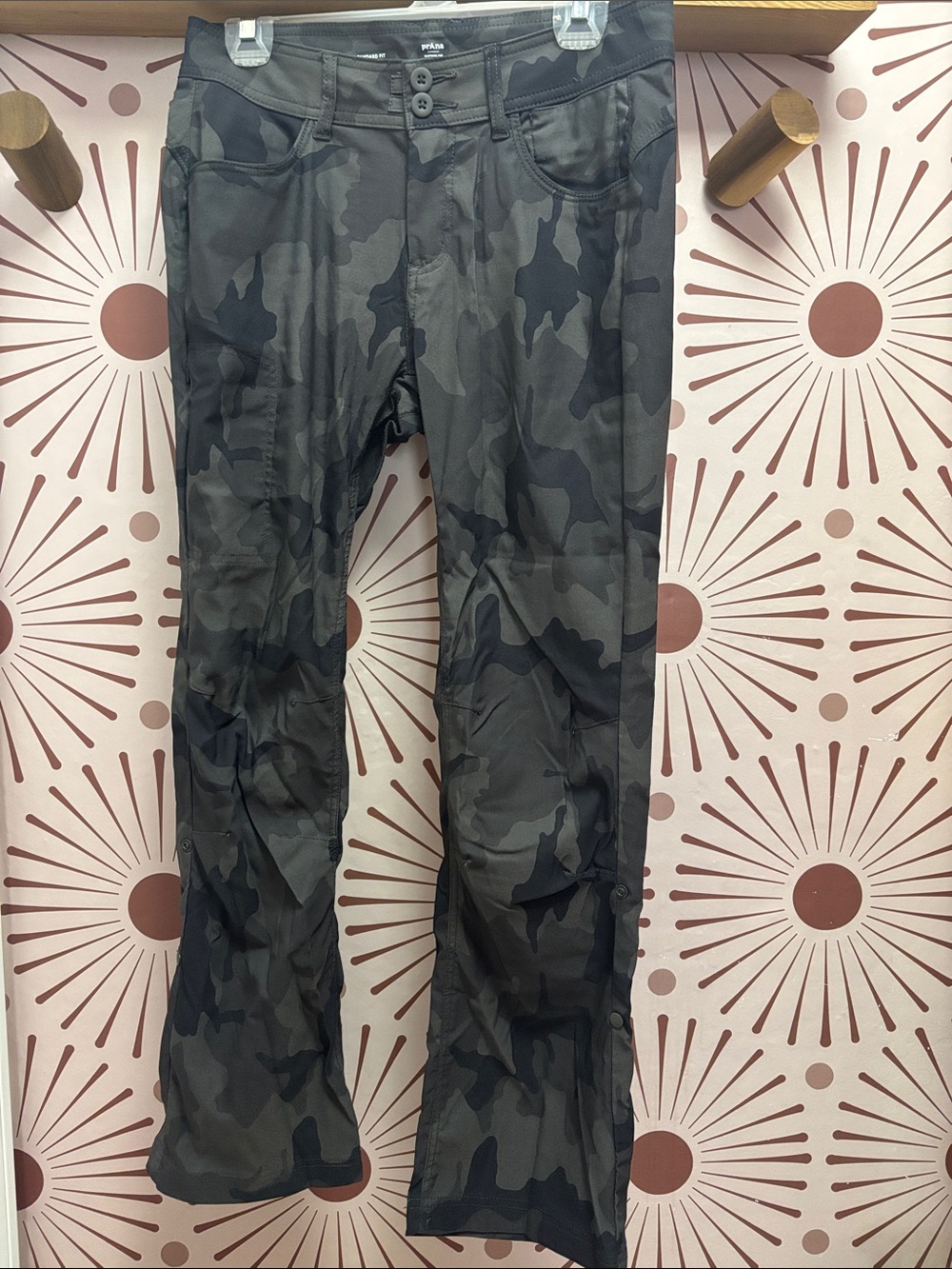Prana Halle 2 Hiking Pants in Dark Camo - 6 Short